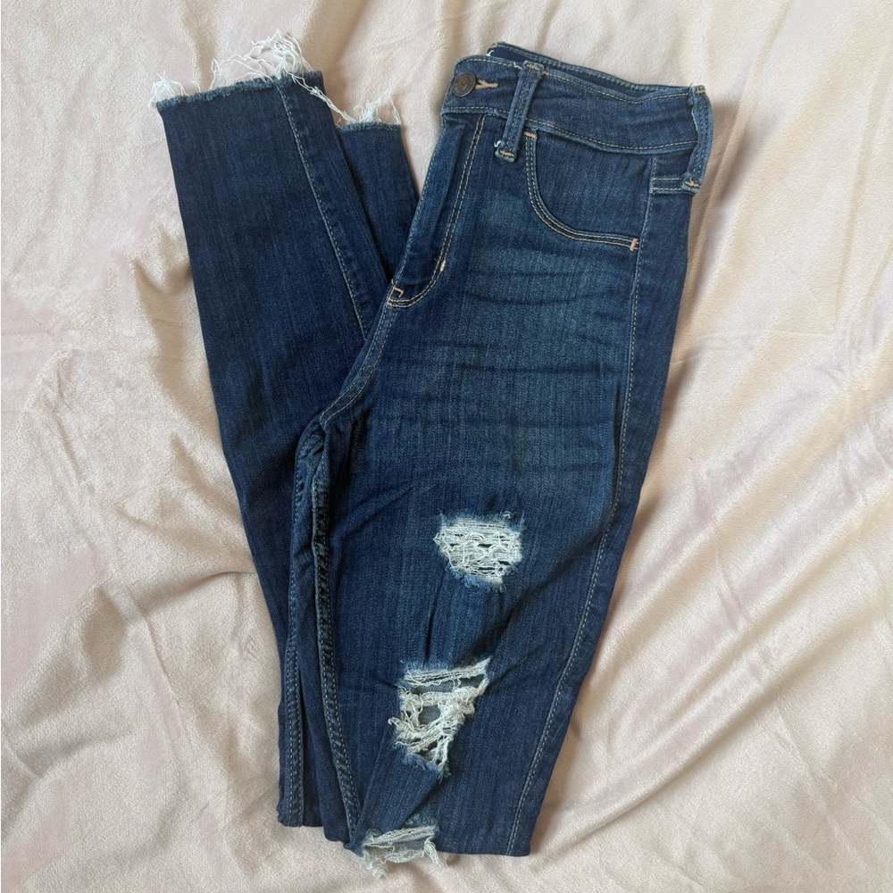 Super cute Hollister jeans